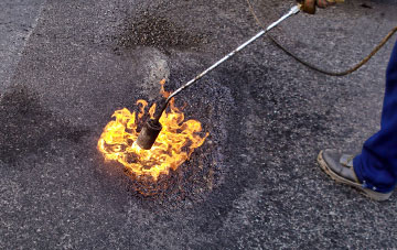 Stirton flat roofing repairs